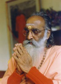 His Holiness Sri Swami Chinmayananda Saraswati Maharaj